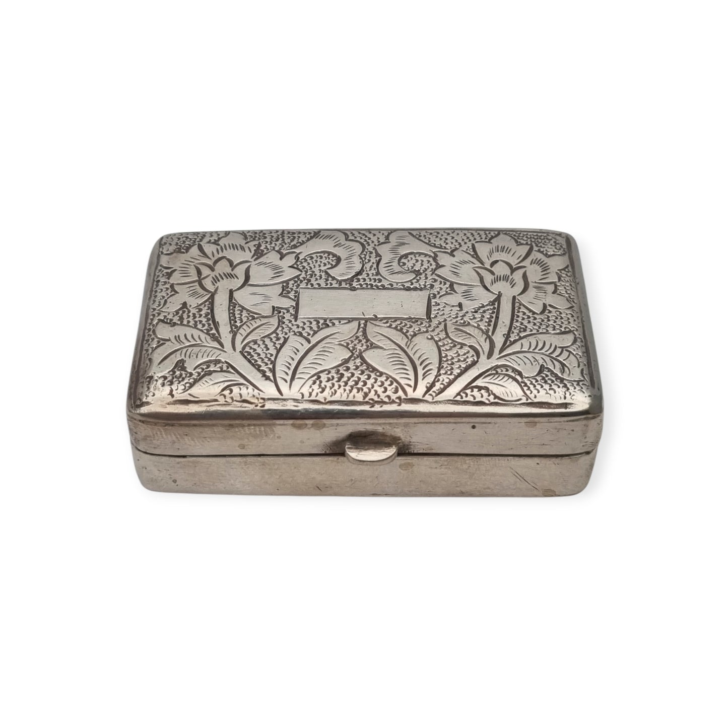 Caja rectangular antigua de plata grabada con decoración floral, Europa siglo XX