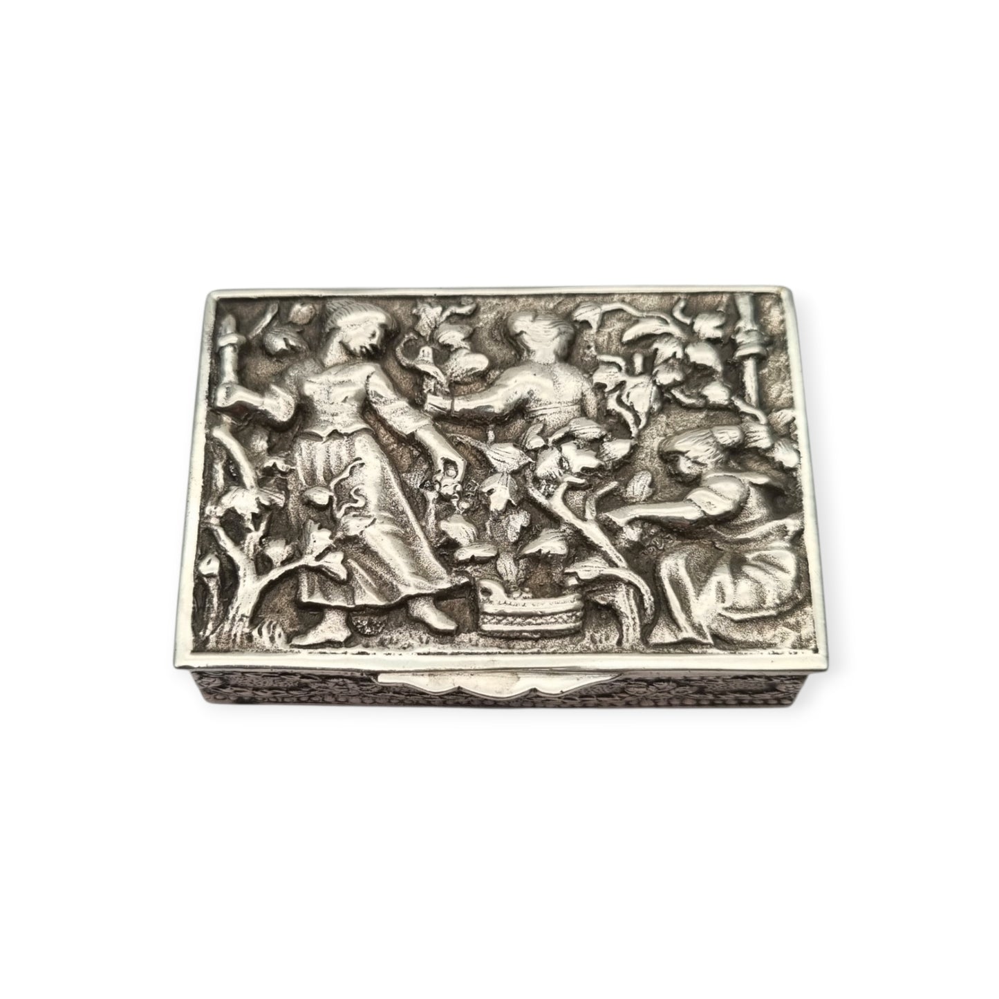 Spanish sterling silver collection box with a vintage scene in relief, vermeil interior, circa 1950