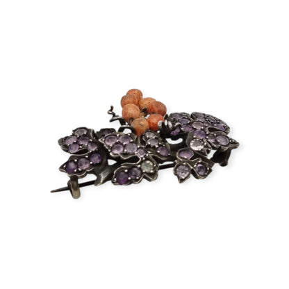 Broche antiguo racimo de uvas en plata dorada con amatistas, Naturalista Victoriano ca. 1885-1905