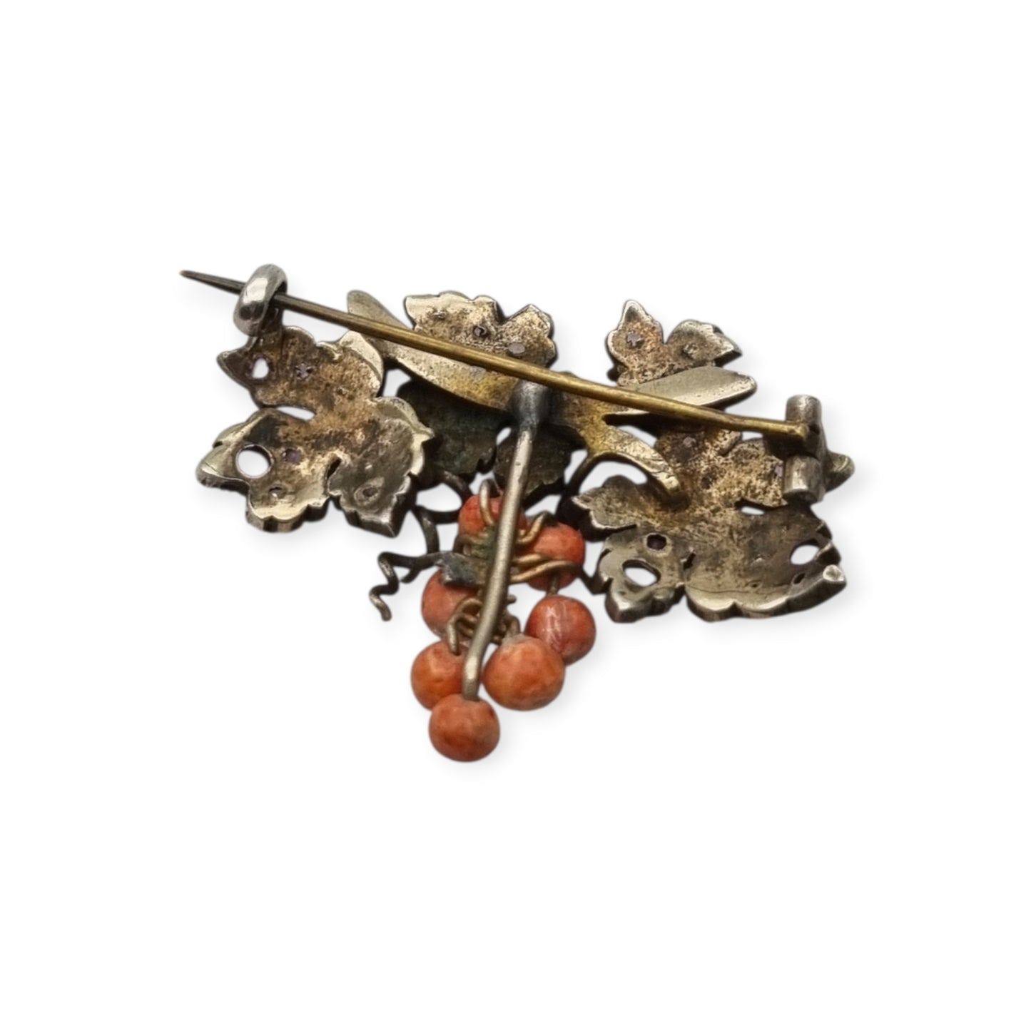 Broche antiguo racimo de uvas en plata dorada con amatistas, Naturalista Victoriano ca. 1885-1905