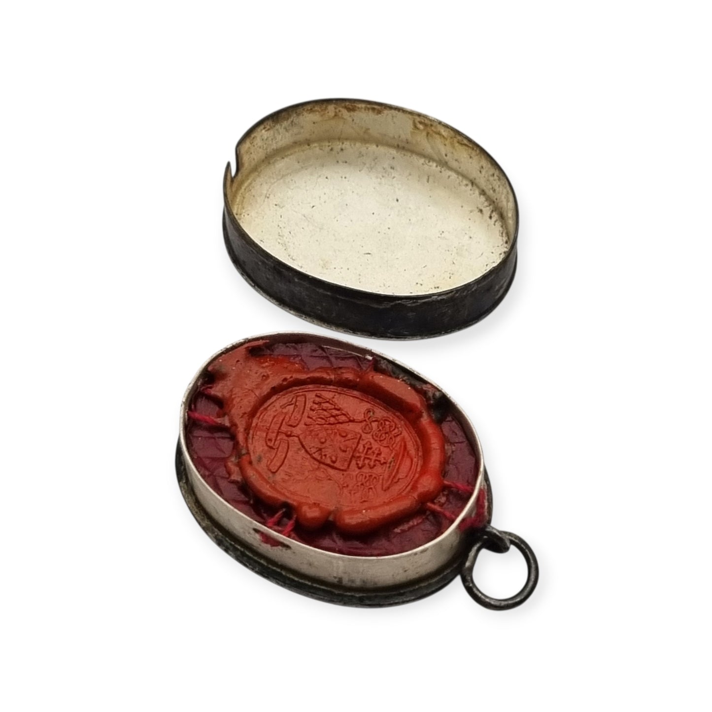French Catholic three-relic silver reliquary, sealed, historicist devotional circa 1905–1925