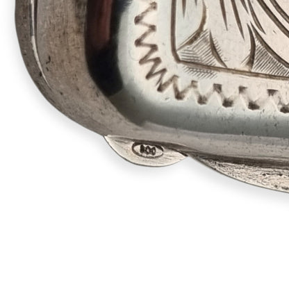 Antique pocket box in .800 silver, Art Nouveau-inspired floral engraving, Continental Europe, ca. 1900–1935