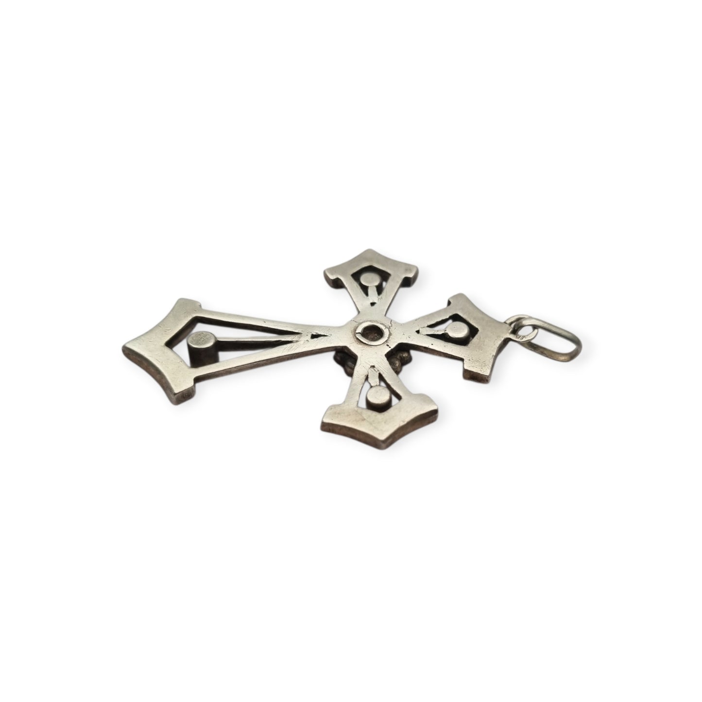Cruz victoriana de plata con granates, pedrería y perlas, Renaissance Revival, ca. 1890–1900