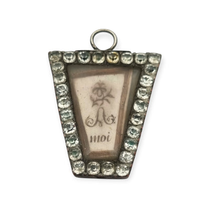 French romantic sentimental "To me" pendant in metal with glass paste and blue enamel, ca. 1800–1840