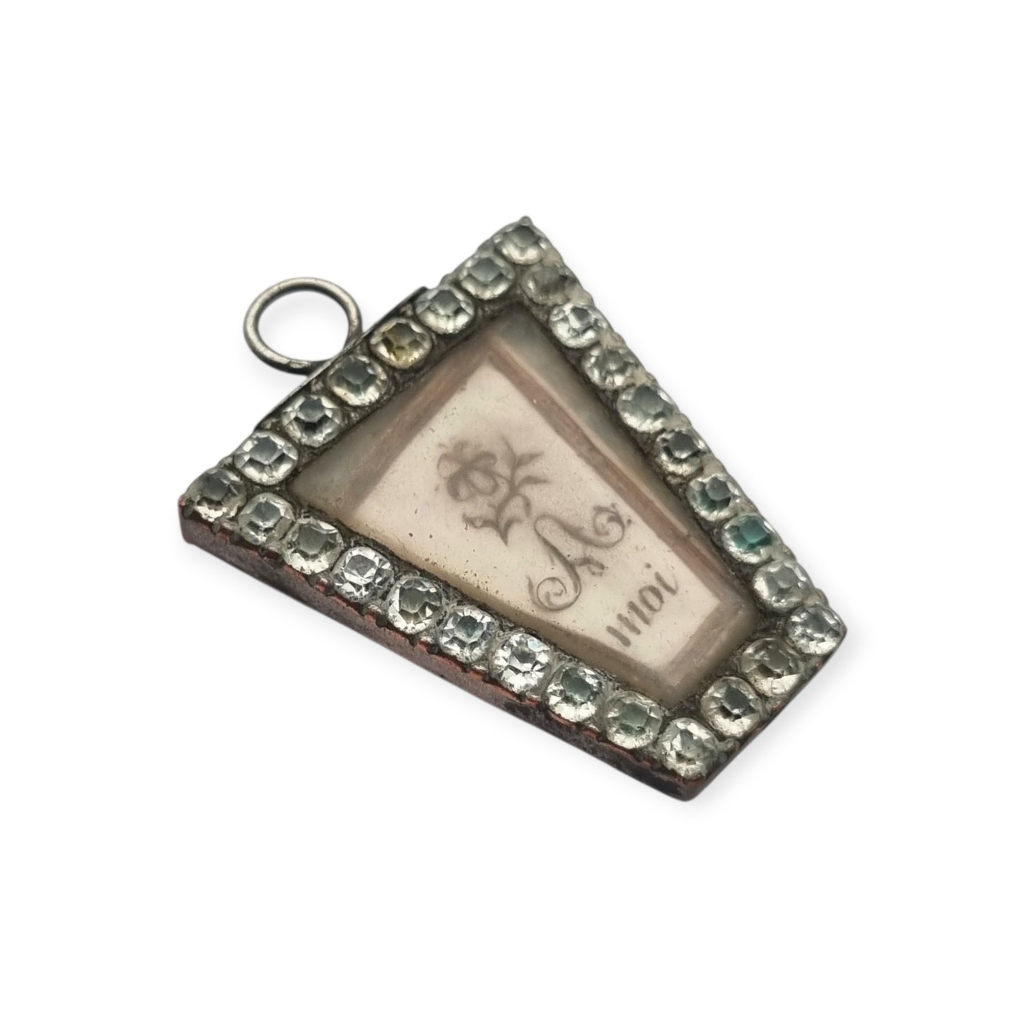 French romantic sentimental "To me" pendant in metal with glass paste and blue enamel, ca. 1800–1840