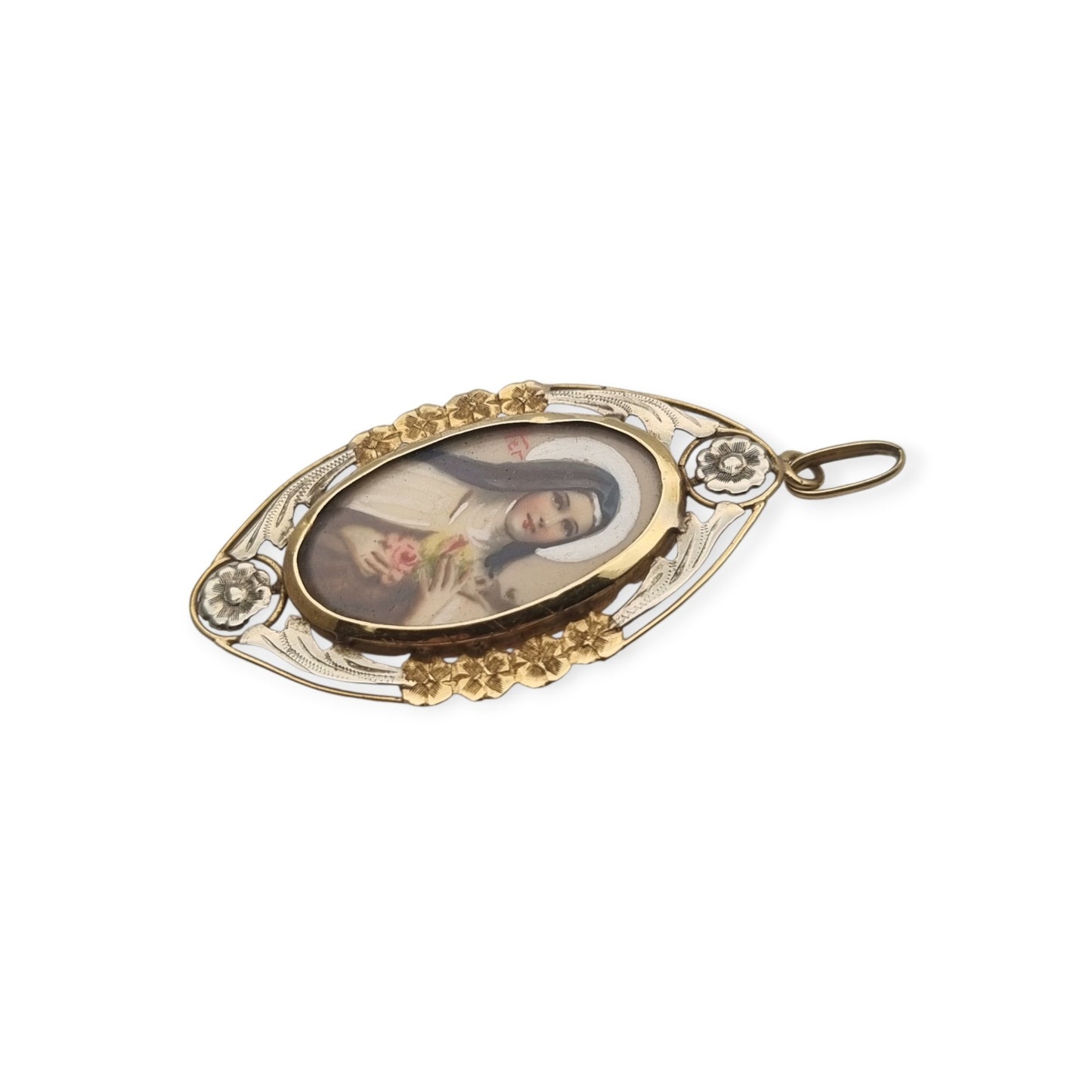 Medallón Santa Teresa de Lisieux en oro 18K bicolor, colgante religioso Art Déco floral, ca. 1925–1940