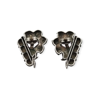 Pendientes Art Déco en plata con vistas de oro y piedras rosas facetadas, circa 1930–1940
