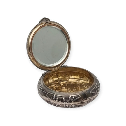 Antique silver pendant powder compact with mirror, Belle Époque and Art Nouveau, Europe, circa 1900-1915