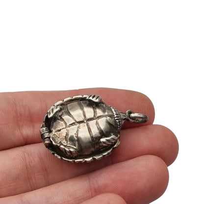 Vintage silver pendant with articulated turtle, Spain, 1970s-80s