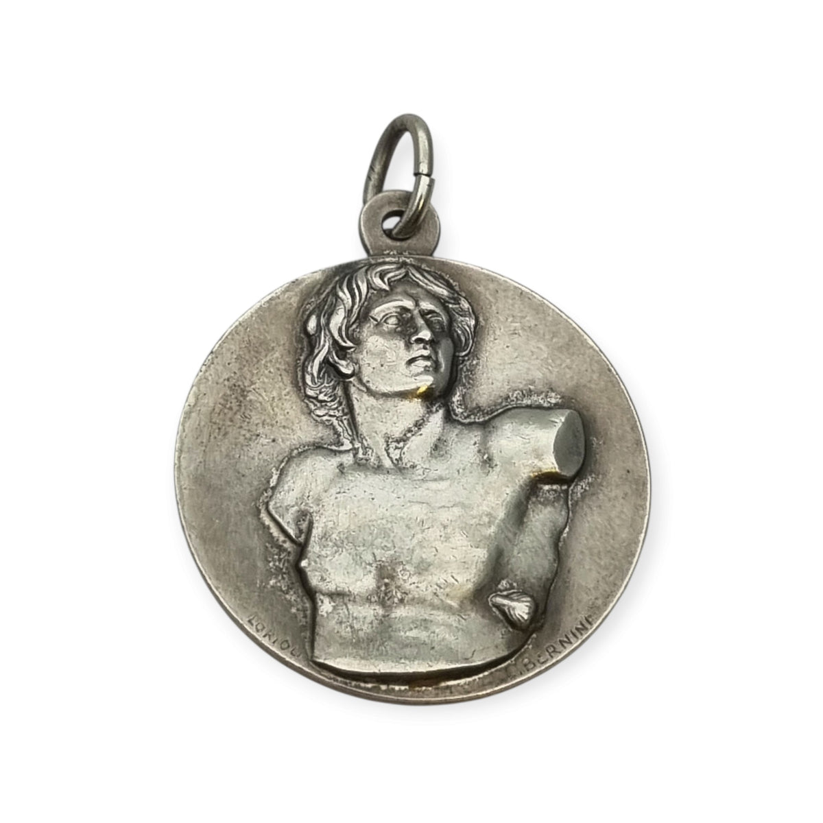 Medalla relicario vintage de san Sebastián de las catacumbas de Roma con símbolos paleocristianos, Italia, ca. 1950–1960