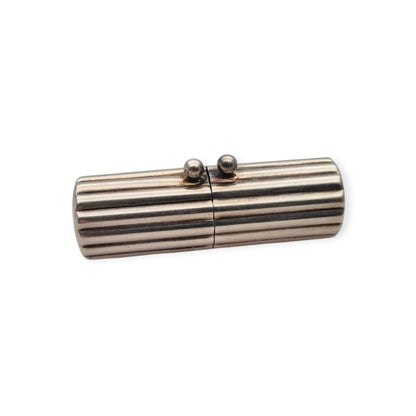 Vintage designer cylindrical case in ribbed 925 silver, Milan, ca. 1940–1960