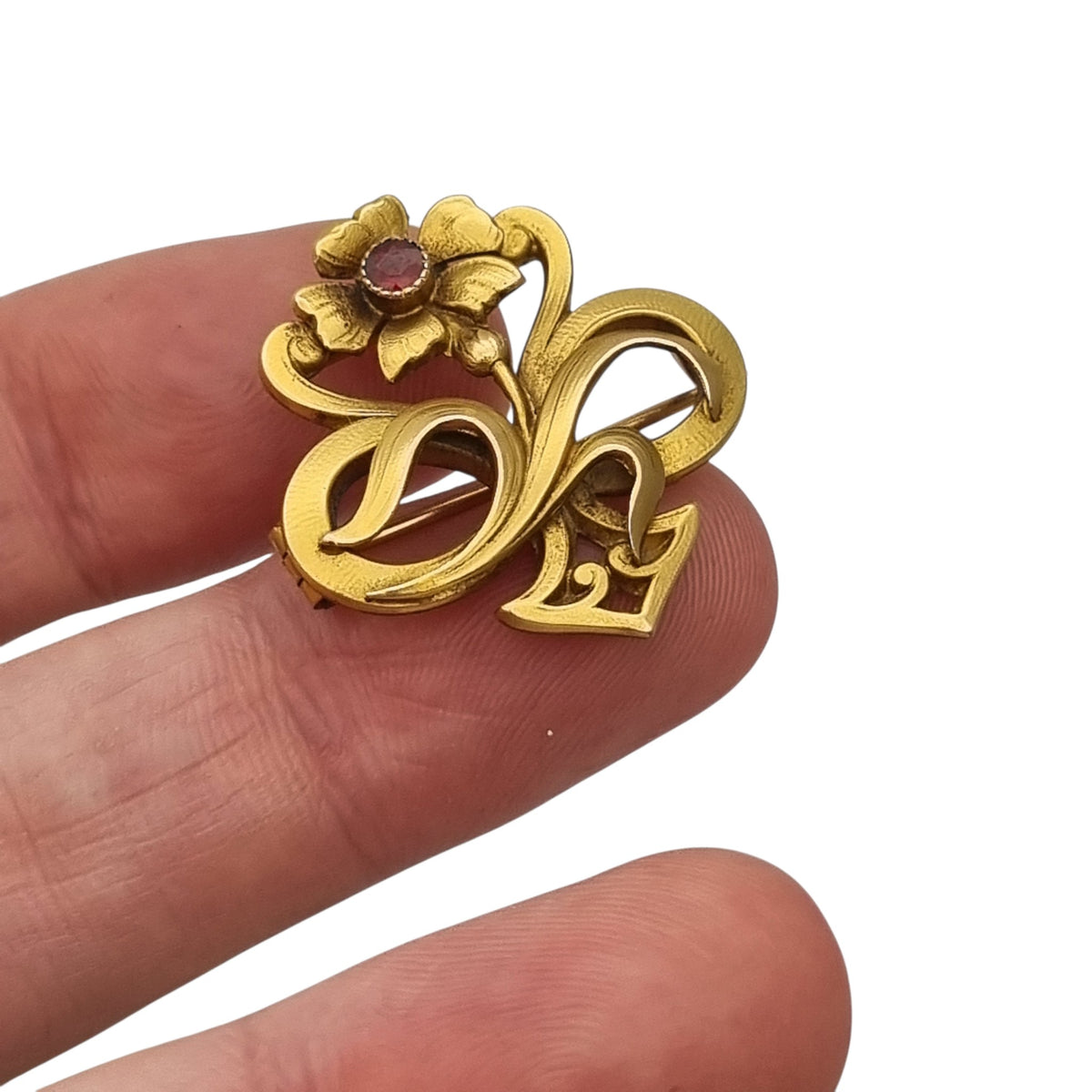 Broche antiguo Art Nouveau francés de oro doublé con flor roja, ca. 1900–1910