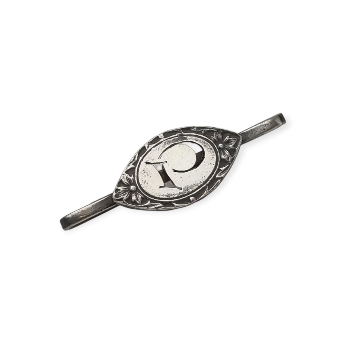 Pasador de corbata antiguo Art Nouveau francés con frente de plata e inicial P, ca. 1910