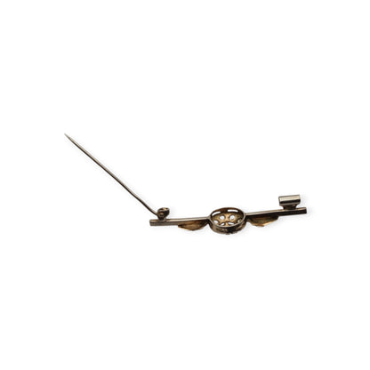 Antique Belle Époque brooch in gilded metal with clear stones, Europe, ca. 1890–1920