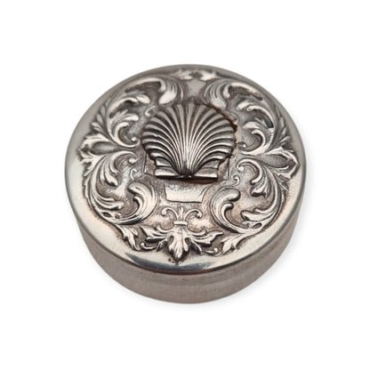 925 silver box with scallop shell · Camino de Santiago souvenir · c. 1990–2000
