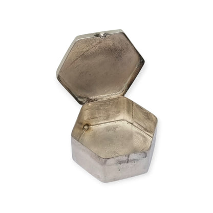 Vintage Mexican 925 silver box, hexagonal with blue cabochon · Iguala, ca. 1980–1990