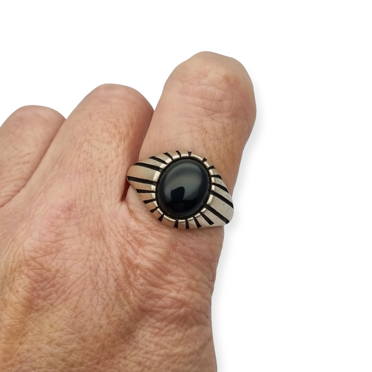 Anillo vintage  boho en plata 925 con ónix negro oval, España, ca. 1980–1990
