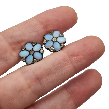 Botones de pechera plata con vidrio opalescente y estrás estilo eduardiano circa 1900