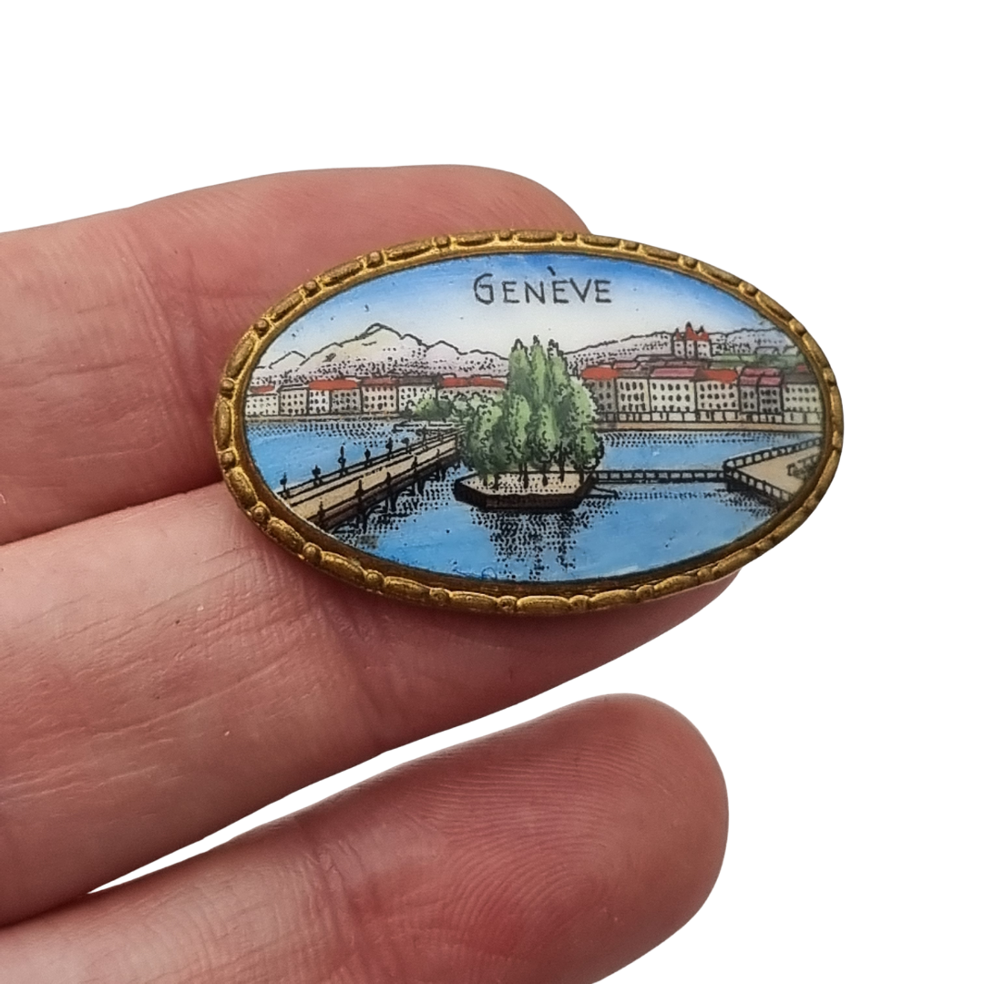 Vintage Geneva souvenir enamel brooch, Geneva view in gilt metal, tourist souvenir circa 1940-1955