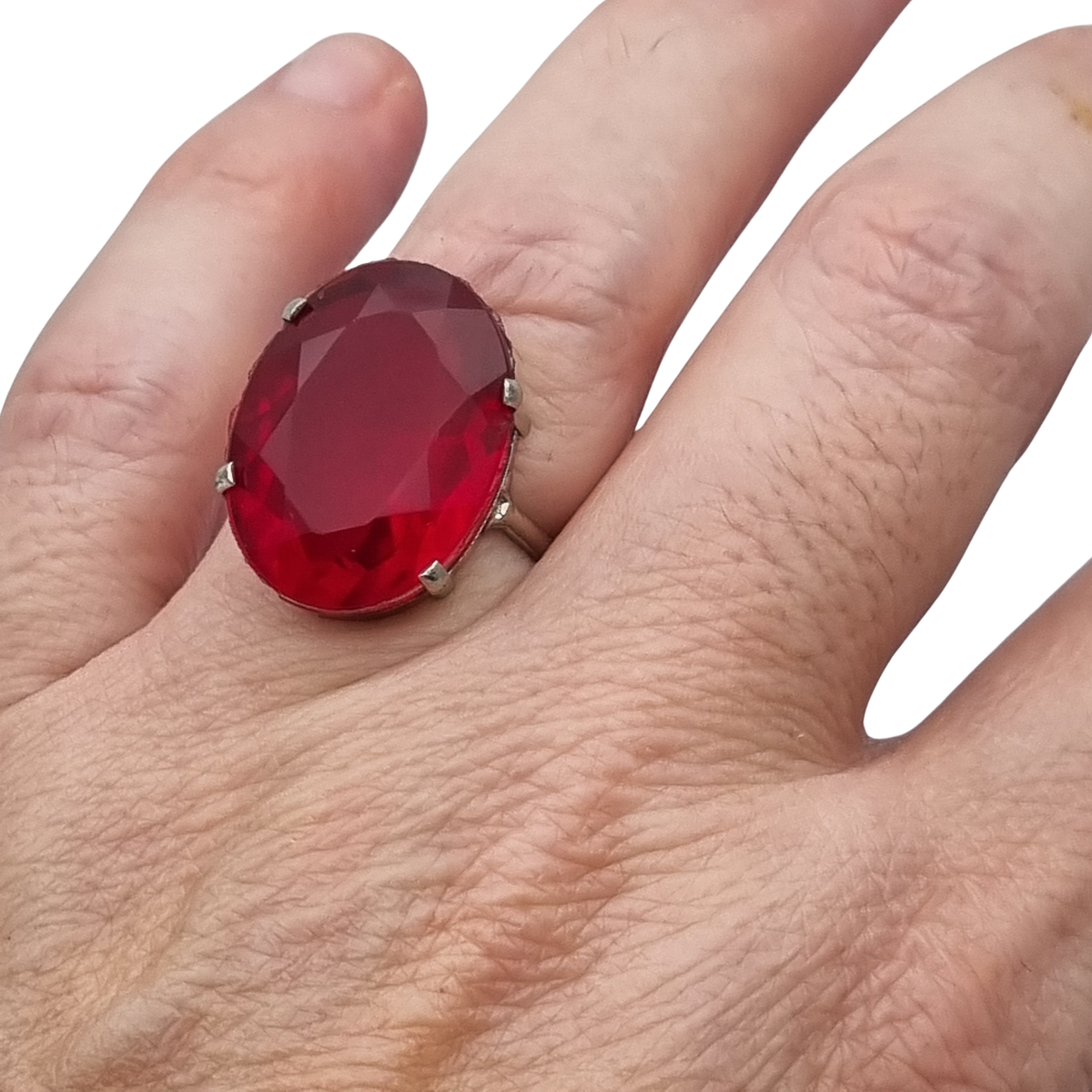 Vintage 1950s cocktail ring with faceted red crystal, Art Deco style, Spain