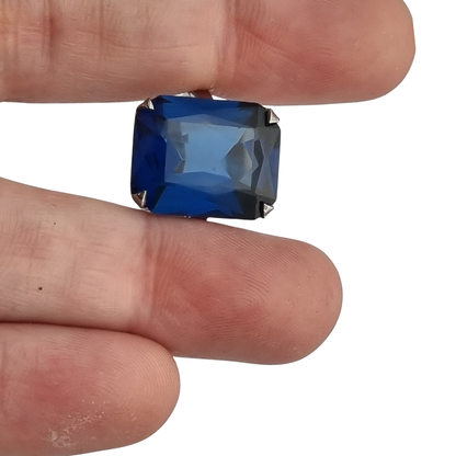 Late Art Deco French silver ring with rectangular faceted blue stone, 1950s