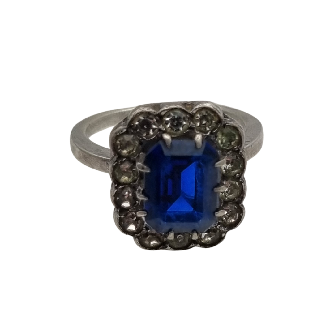 Pompadour silver ring with blue and white rhinestones, Princess Diana style. France, circa 1950