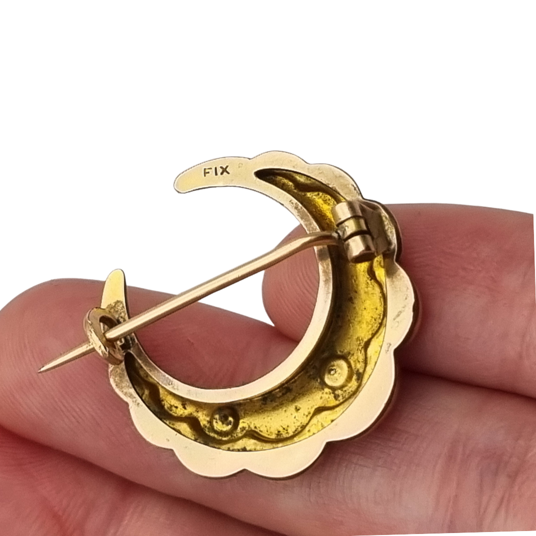Belle Époque circa 1900 crescent moon brooch by FIX, gold-plated with pearls