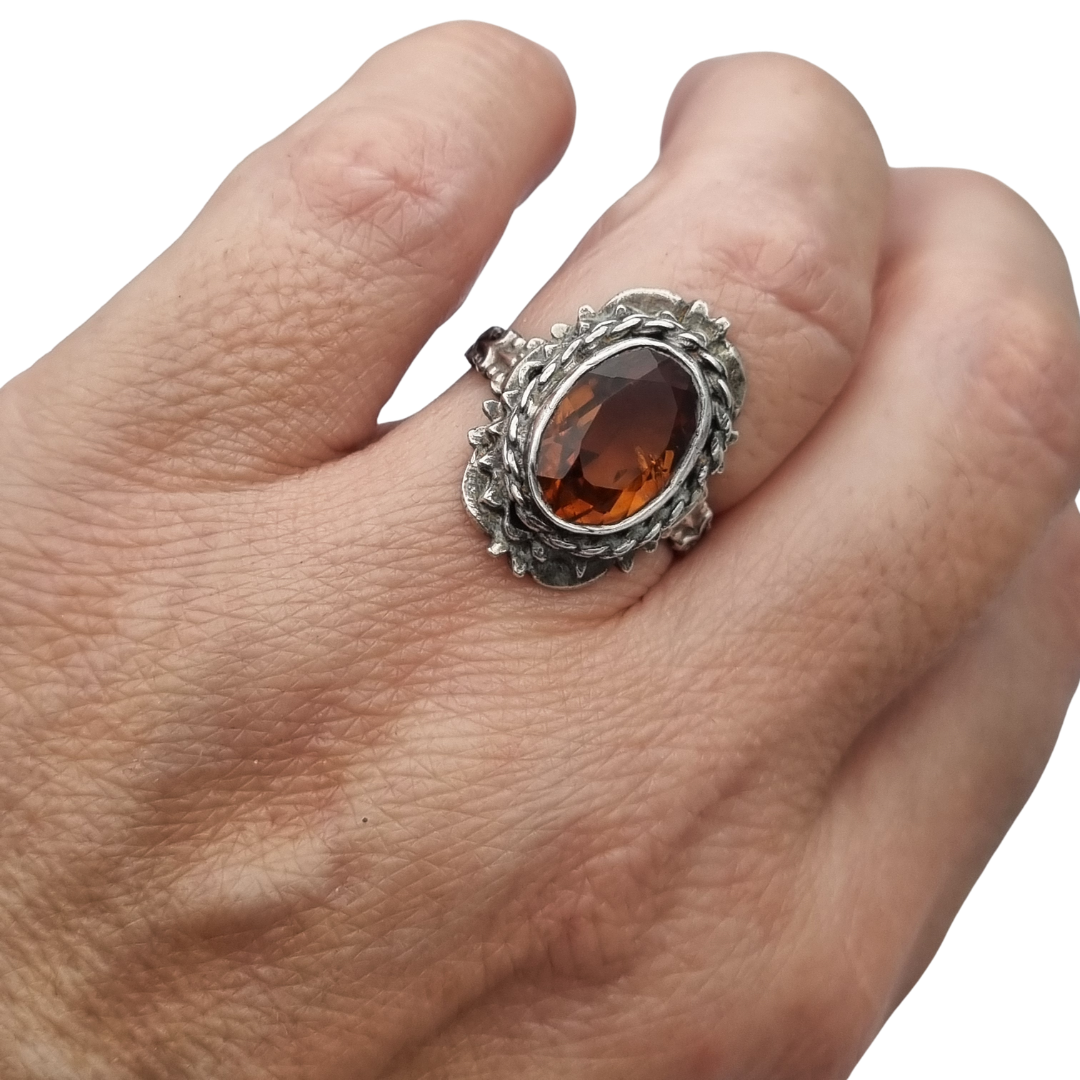 1950s-1960s silver ring with cognac-colored faceted crystal and ornamental design