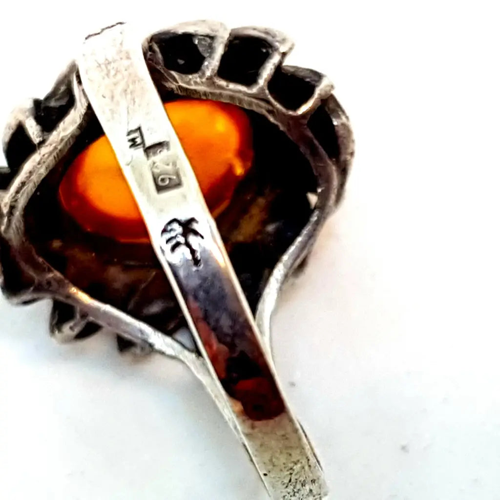 Anillo de plata art nouveau. Circa 1970. Talla 9 USA. Joyería antigua y vintage.