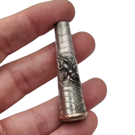 Boquilla antigua de plata Art Déco Vamp con araña y abeja, femme fatale 1920