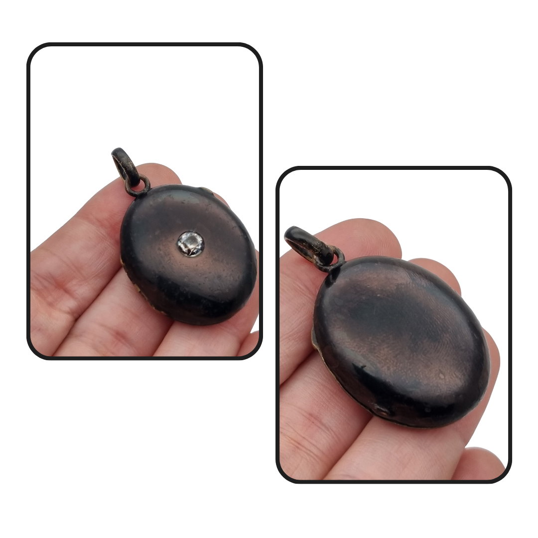 Guardapelo victoriano negro con piedra, joyería de luto, circa 1890-1900