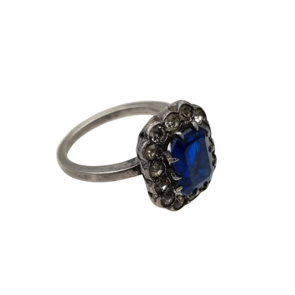 Pompadour silver ring with blue and white rhinestones, Princess Diana style. France, circa 1950