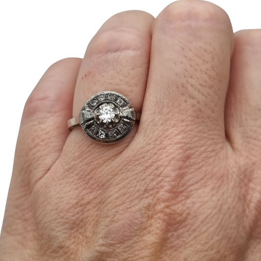 Anillo Art Déco francés en plata testada con cristal central y estrás, joyería vintage circa 1925–1950