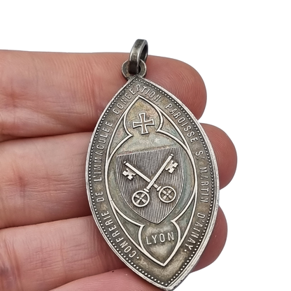 Medalla religiosa antigua en plata Virgen Inmaculada Lyon circa 190