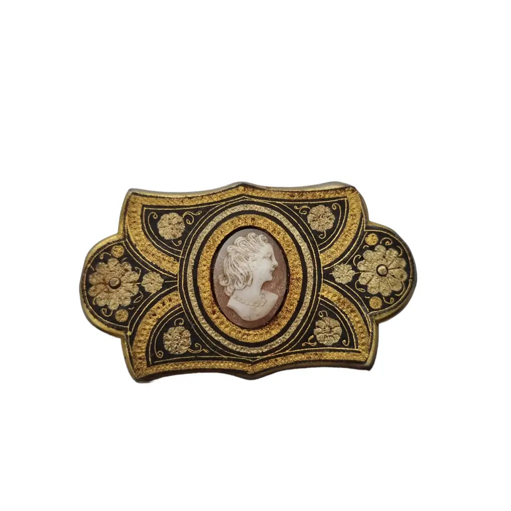 Broche damasquinado antiguo de oro toledano con camafeo los años 40.