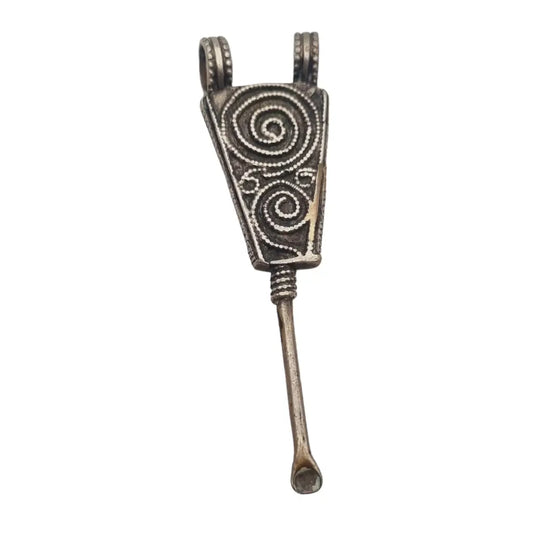 Colgante de cuchara étnico plata limpieza oídos etíope hecho a mano.