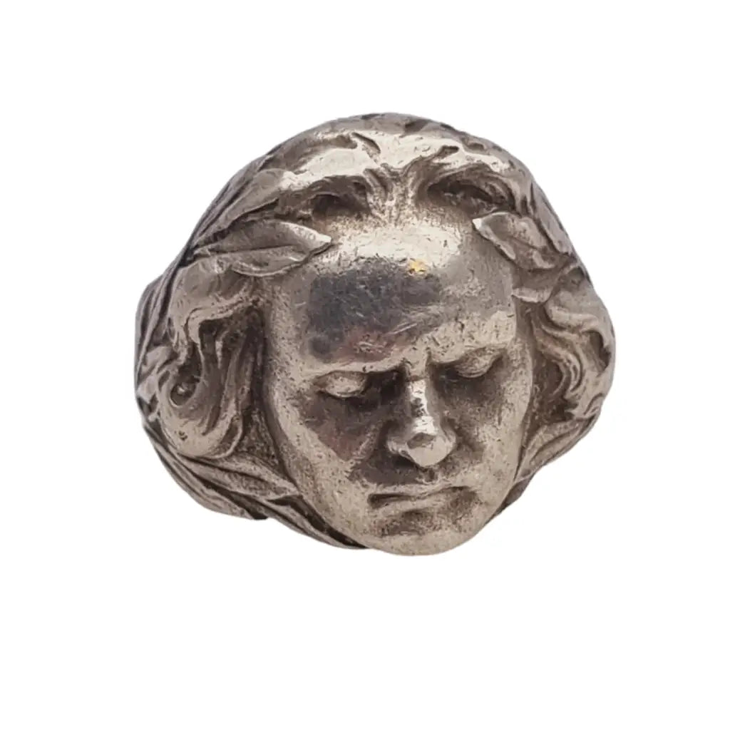 Anillo beethoven de plata busto del compositor alemán ludwig van beethoven.