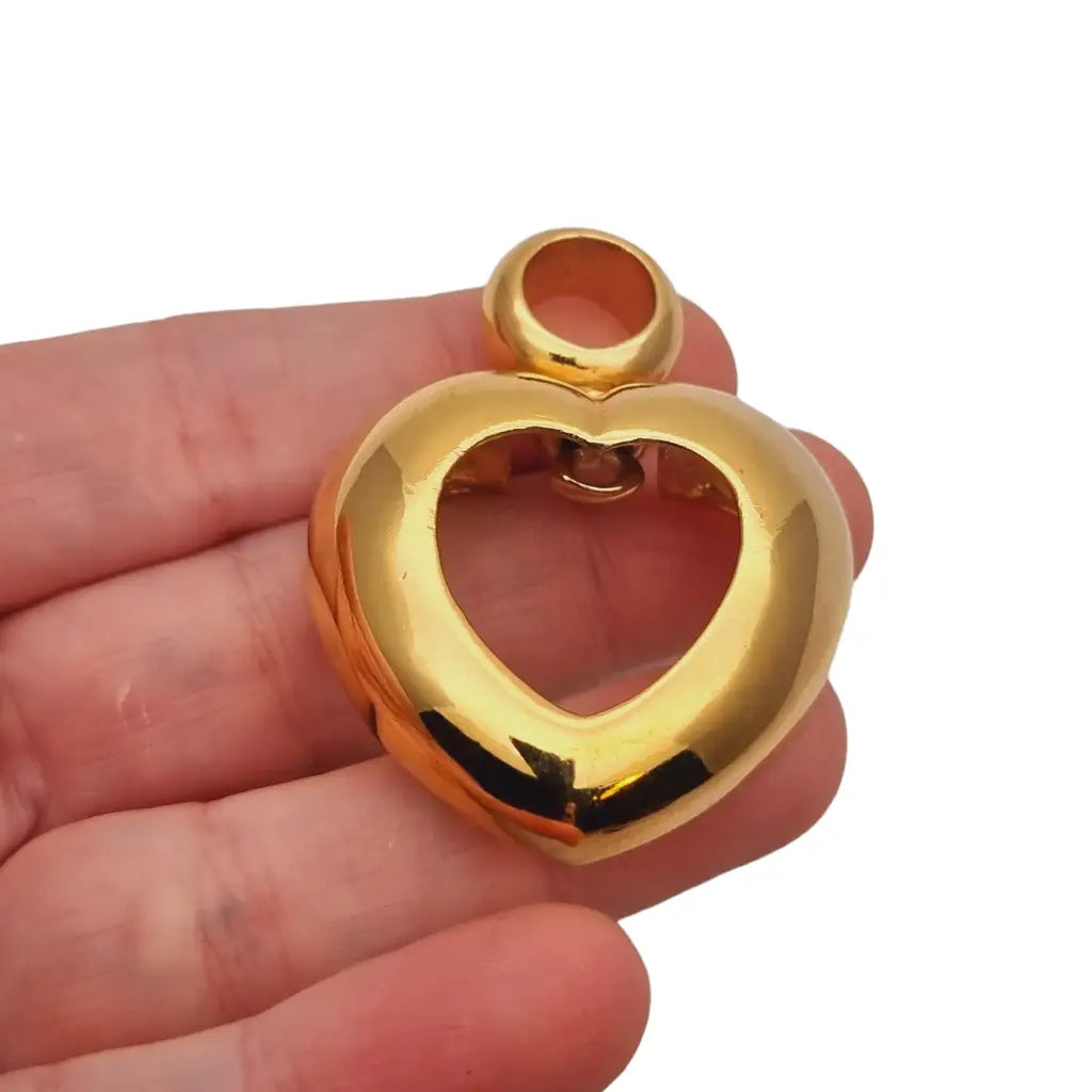 Colgante corazón dorado de agatha paris joyería chic francesa 80s.