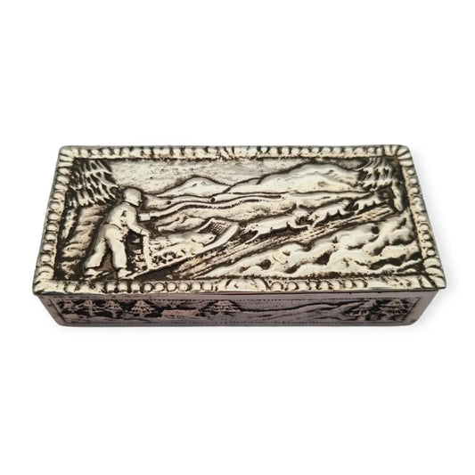 Rara caja de colección plata 925 decorada con trineo perros en la montaña.