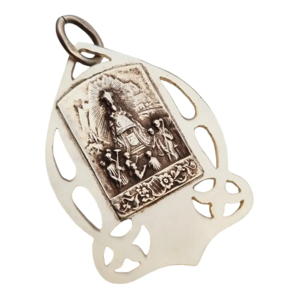 Medalla religiosa modernista en plata y nácar de nuestra señora