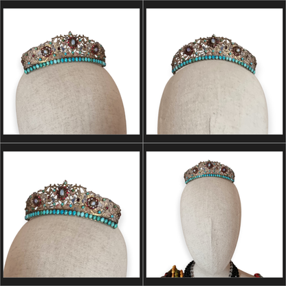 Tiara victoriana austrohúngara en plata dorada con turquesas, granates y piedra de luna, romántico tardío, ca. 1880–1900