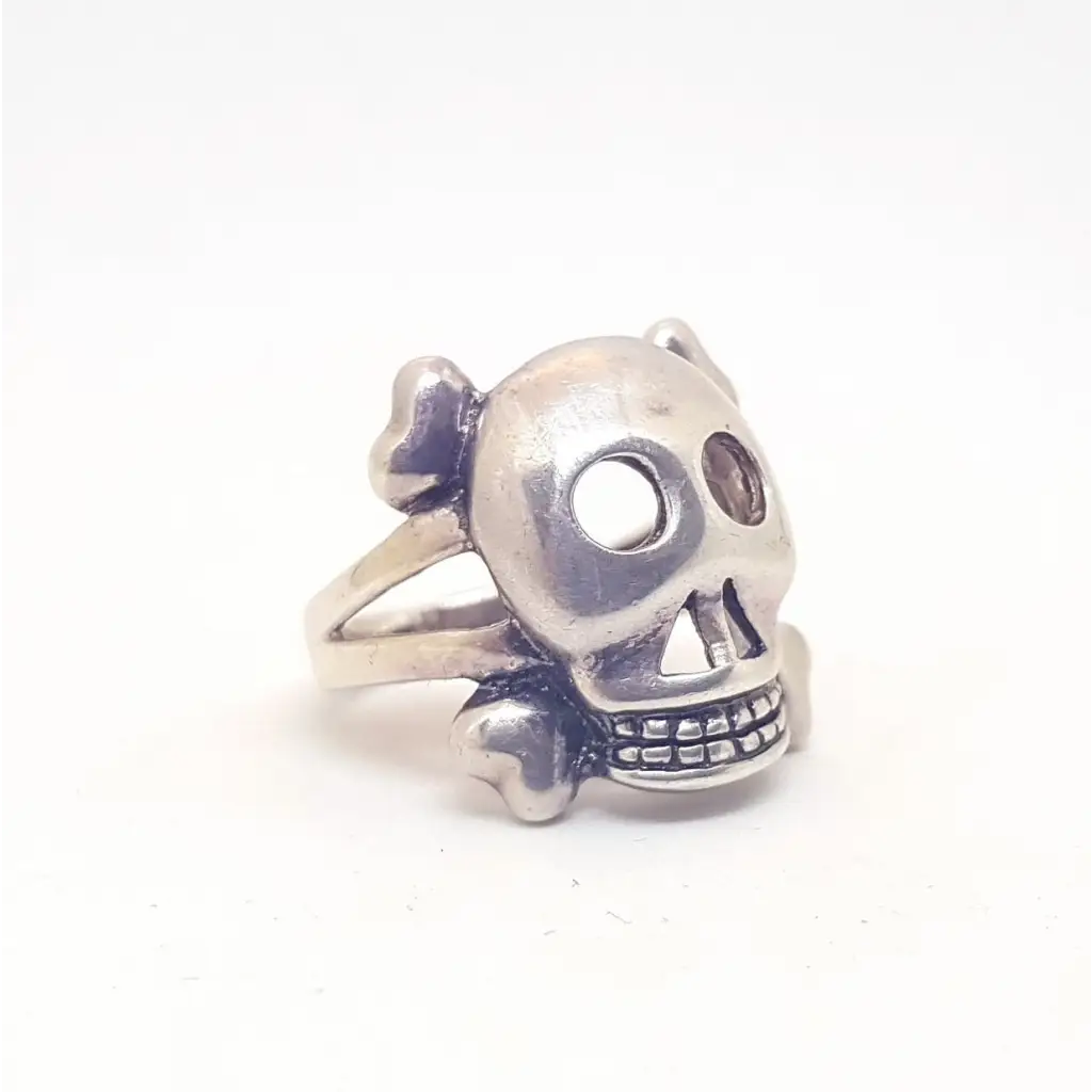 Anillo calavera plata mujer años 80 regalos para ella. vintage y antiguo.