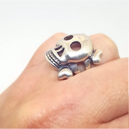 Anillo calavera plata mujer años 80 regalos para ella. vintage y antiguo.