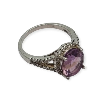 Anillo cóctel de plata 925 con amatista ovalada y halo circonitas diseño
