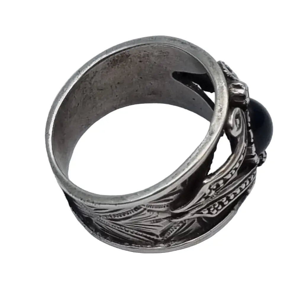 Anillo negro plata de ley estilo victoriano joyería tradicional nostálgica