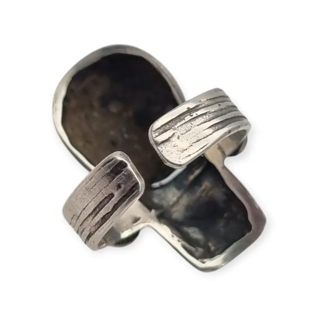 Anillo vintage Boho tribal en plata con figura de diseño Etnico escultórico