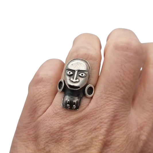 Anillo vintage Boho tribal en plata con figura de diseño Etnico escultórico