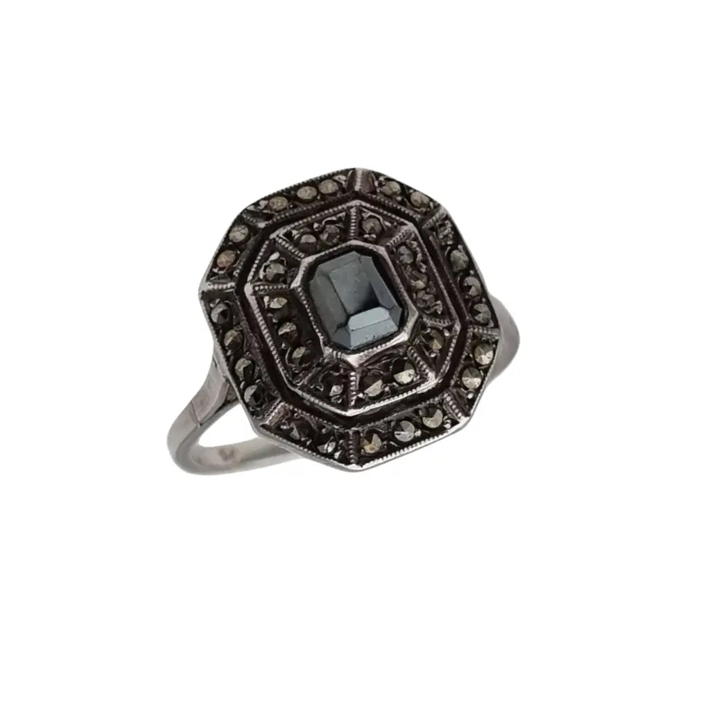 Anillo vintage estilo art decó de plata con marcasitas y hematita negra diseño