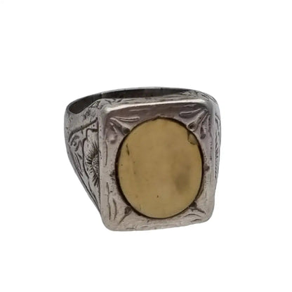 Anillo art déco vintage de plata con piedra blanca decorado flores Circa 1940.