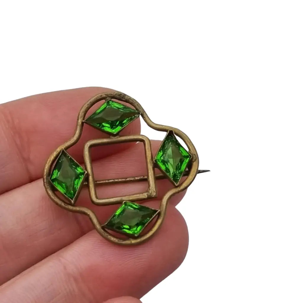 Broche Art Nouveau 1900 Vintage con Cristales Verdes. - LaBizarreSusu